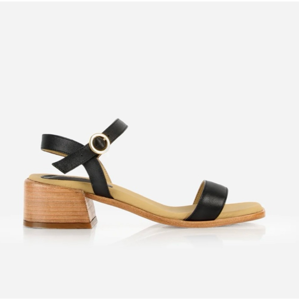 Poppy Barley social heeled sandal white